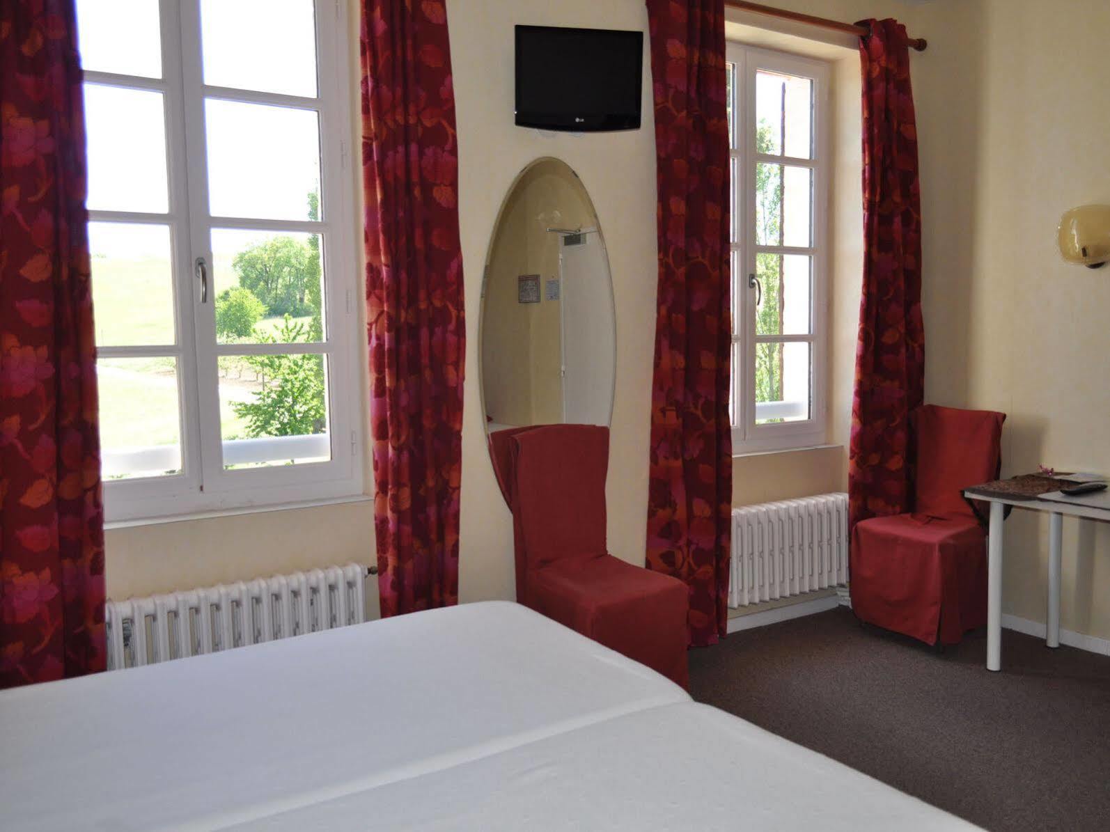 Hotel Aube Nouvelle à Durfort-Lacapelette Extérieur photo