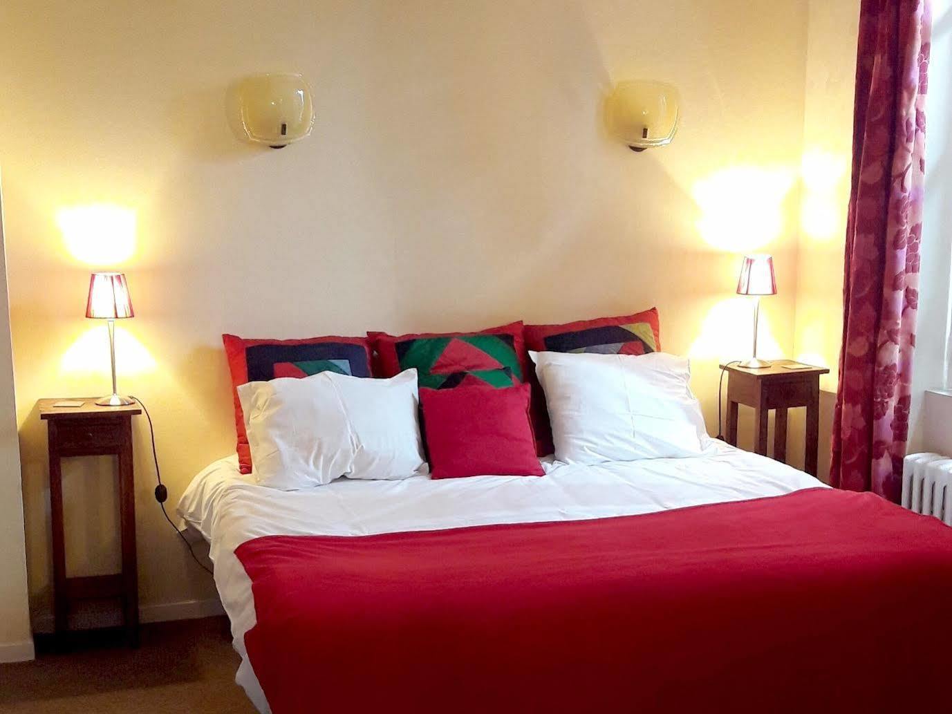 Hotel Aube Nouvelle à Durfort-Lacapelette Extérieur photo